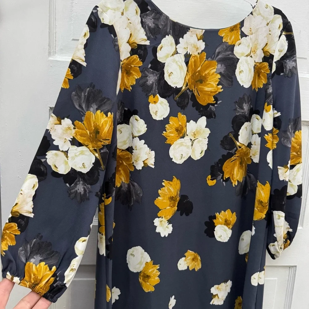 Ann Taylor Factory Floral Shift Dress 12P Petite Feminine Classic - Picture 3 of 7